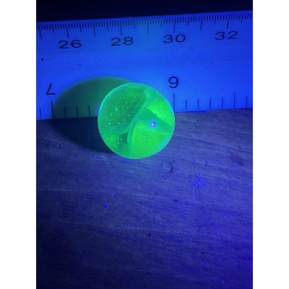 Unique Uranium Glass Marble Cat eye Green Regular Cute Craft